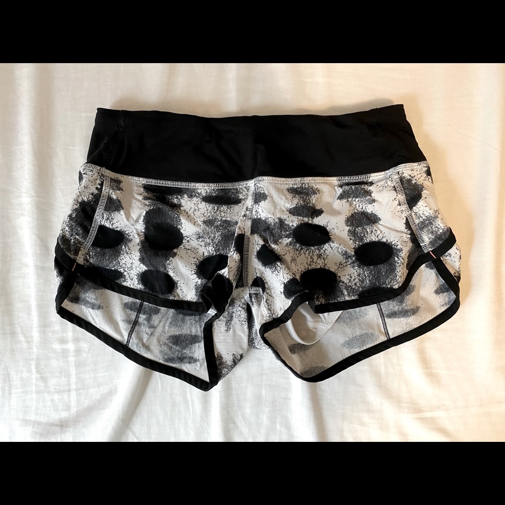 Lululemon Shorts Black & White with Pink